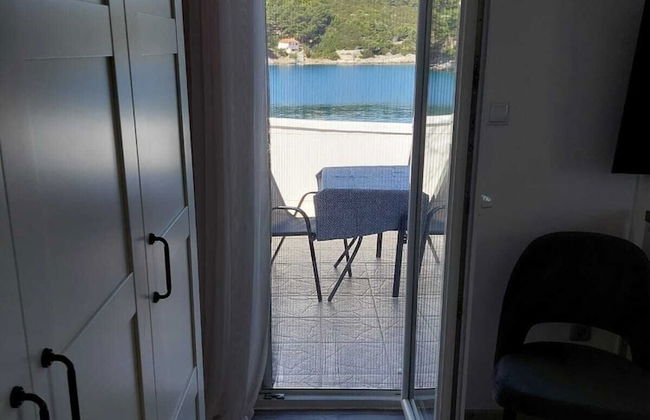 Apartment Located Directly on the Sea, With sea Views and Stunning Views - Photo 33