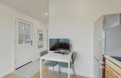 Baerfoot Bungalow - Photo 10