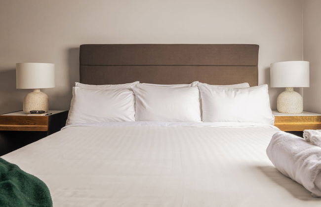 Sosuite 2BR Loft w W/d, Shared Roofdeck - Foto 32