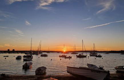 PoolHouse EstrelasDourada ALVOR - Foto 75