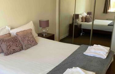 Facing Glasgow Green spacious Apartment Free parking - Foto 13