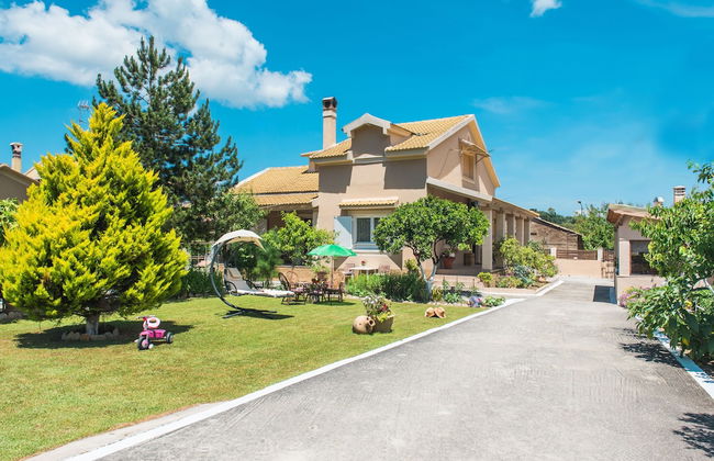 Famous Villa Corfu by CorfuEscapes - Foto 1