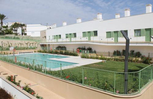 OCEAN APARTAMENT !! 1ª Línea del Mar, piscina, parking, wifi - Foto 15