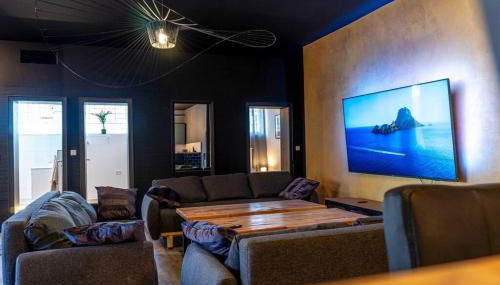 Old Pub in New Design for up to 12 people - Foto 3