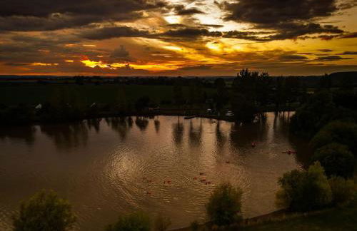 ''The Den'' Lakeview Apartment at Watersedge - Foto 67