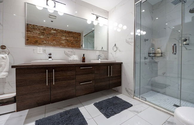 Stunning Old Montreal Penthouse - Foto 28