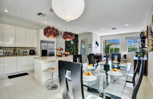 Tarpon River House - Heat Optional Pool - 4 bedrooms - 3 bathrooms - 1 miles to downtown FTL - Foto 18