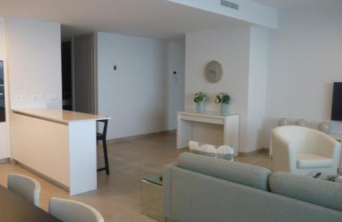 Luxury Sea View Apt Fuengirola Seafront - Photo 9
