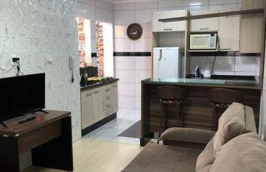 Casa com AR COND. em todos os comodos mobiliada - Photo 1