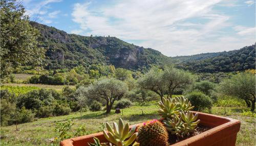 2 Bedroom Lovely Home In Roquebrun - Foto 4