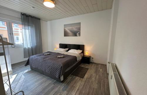 schön wohnen ! Netflix Nespresso Küche Parkplatz Garten - Foto 17