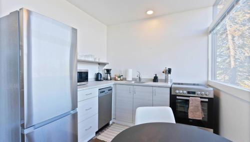 Iconic Modern Stay w Free Parking - Foto 5