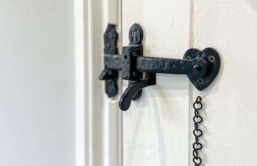 2 Woodbine Cottage - Photo 21