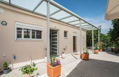 Olga's Organic garden Home for a couple! with Wifi & AC - Foto 12