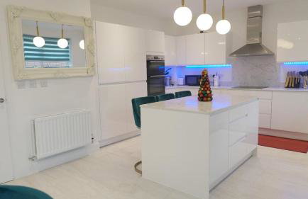 5 Bedroom Luxury Home, Aylesbury - London - Foto 6