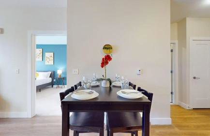 Modern Comforts Free Gym Access - Foto 23