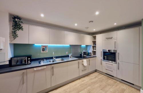 Modern 2-Bed Ground-Floor Flat with Private Terrace - Foto 13