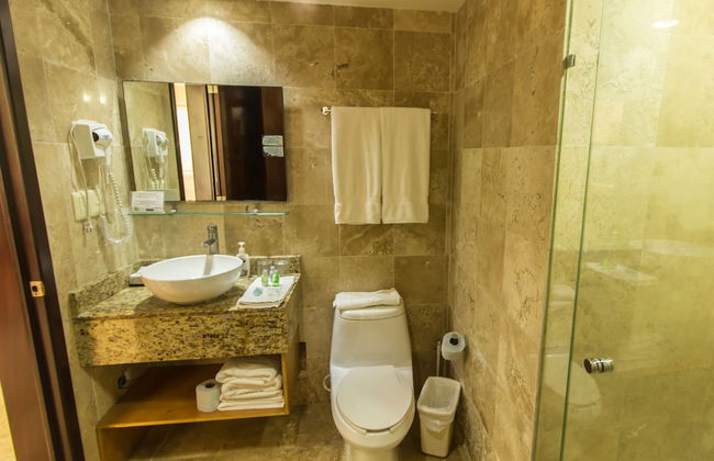 Coral Maya Stay Suites - Photo 18