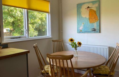 Cheerful 3 bedroom bungalow with indoor fire place - Foto 20