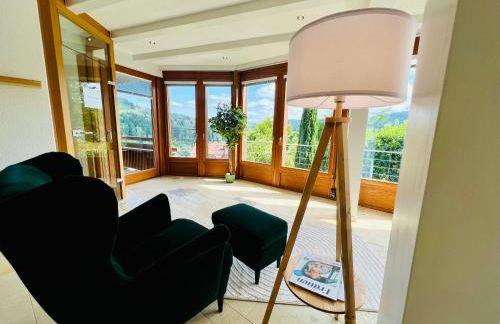 Panoramablick mit Privatparkplatz, 2 Balkone und 1,5 Bäder - Foto 16