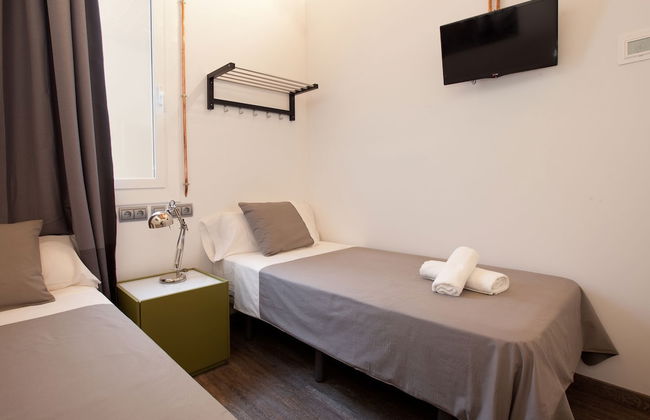 AB Paral·lel Spacious Apartments - Photo 21