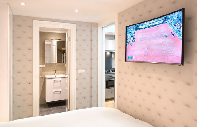 BizStay Park Central Apartments - Photo 16