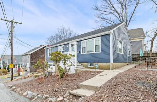 4BR Home | Walk to Beach & Downtown | Parking - Foto 6