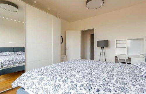 HJ 18 by ROCKCHAIR Apartments l SUPERHOST Status l Super Flat, 2 Bedrooms 2 Bathrooms Balcony Elevator welcomes you! - Foto 27