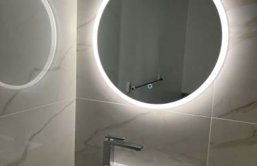 Villa Ormarine, vue exceptionnelle sur la baie de Cannes et le Mercantour - Foto 48