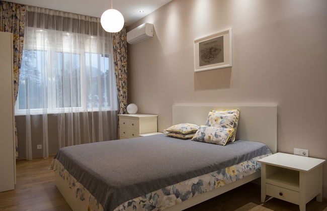 The North Tower Apartment - Photo 6