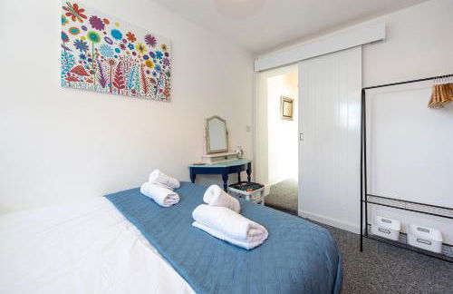 Earp House - Air Host & Stay - Sleeps 7 - Foto 49