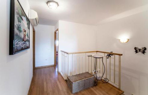 Amazing Home In Playa De Almazora - Foto 15