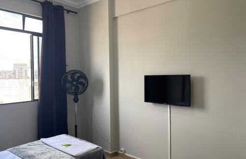 Apartamento Belo Horizonte 2 quartos Ed Maleta, Mercado Central, Feira Hippie, Praça da Liberdade e Parque Municipal - Foto 22