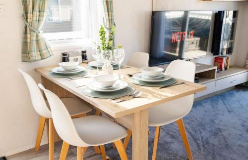 3Bed Caravan - Muirfield - by Holiday Homes - Foto 9