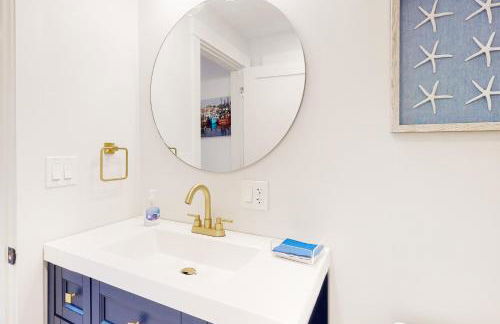 Beau's Beach House - Photo 10