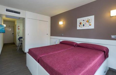 Medplaya Aparthotel Esmeraldas - Photo 15