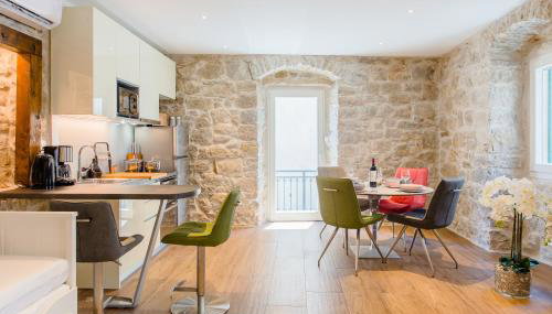 Apartment Petra in 400 year old stone house - Photo 4