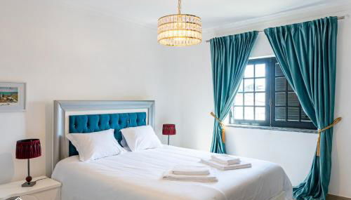 Villa Mosca - 4 Bedrooms & BBQ, Santa Cruz - Photo 1