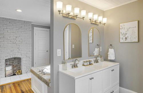 Lebanon Retreat Decks, Fire Pit and Yard - Foto 15