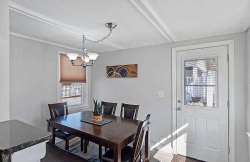 Charming Family Retreat MA, NH - Foto 12