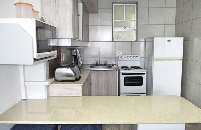 Silver Sands Self Catering - Photo 2