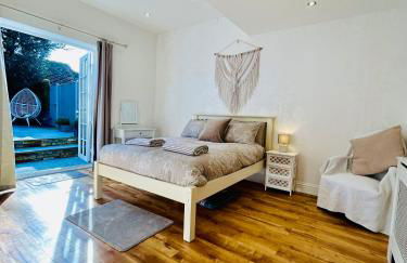 No3 Little Eaton - Perfectly located town house - By the sea - Free Parking - Foto 7