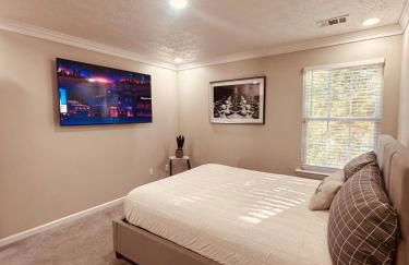 ThrillStay Braves & Six Flags Family House - Foto 33