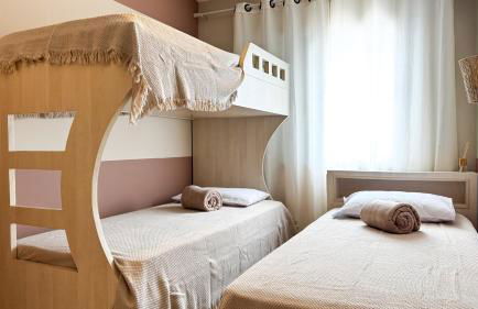 Vista mar em Caiobá com piscina conforto e localização - Foto 19