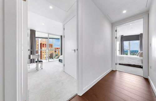 2 BR Apt By Regal Realms Short Lets & Serviced Accommodation London 18th Floor Sky View with Rooftop Access & Gym - Foto 22