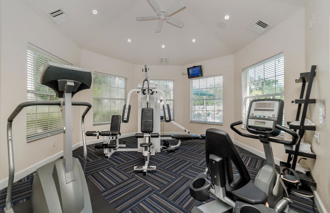 Windsor Palms Resort Homes, Townhomes & Condos - Photo 11