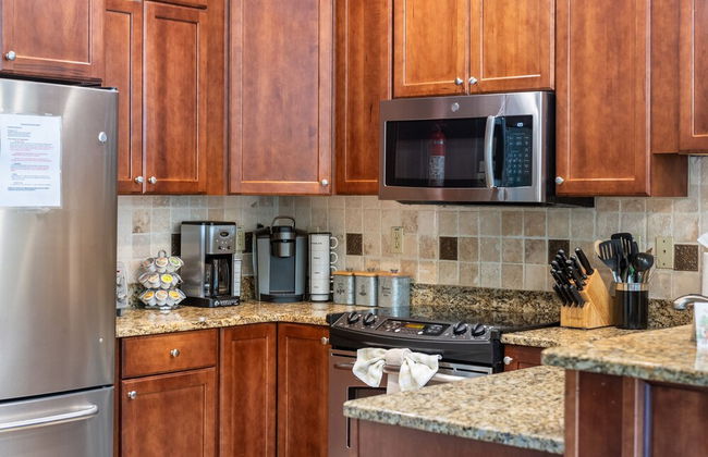 Highland Hideaway by Avantstay Group Poconos Retreat w Patio Game Room - Foto 12