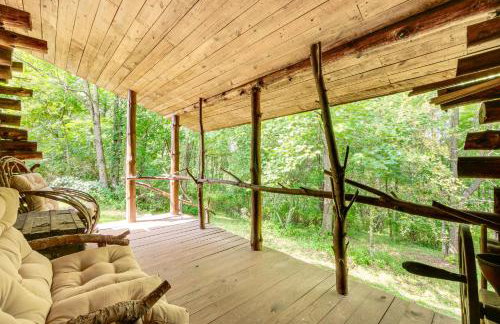 1800s Romantic Cabin! Fireplace and 3 Jacuzzi Tubs - Foto 2