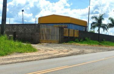 Casa com Piscina em Meio à Natureza - Foto 14