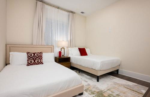 Rodeo Special! 4BR Luxury, Houston Rooftop Views - Foto 10